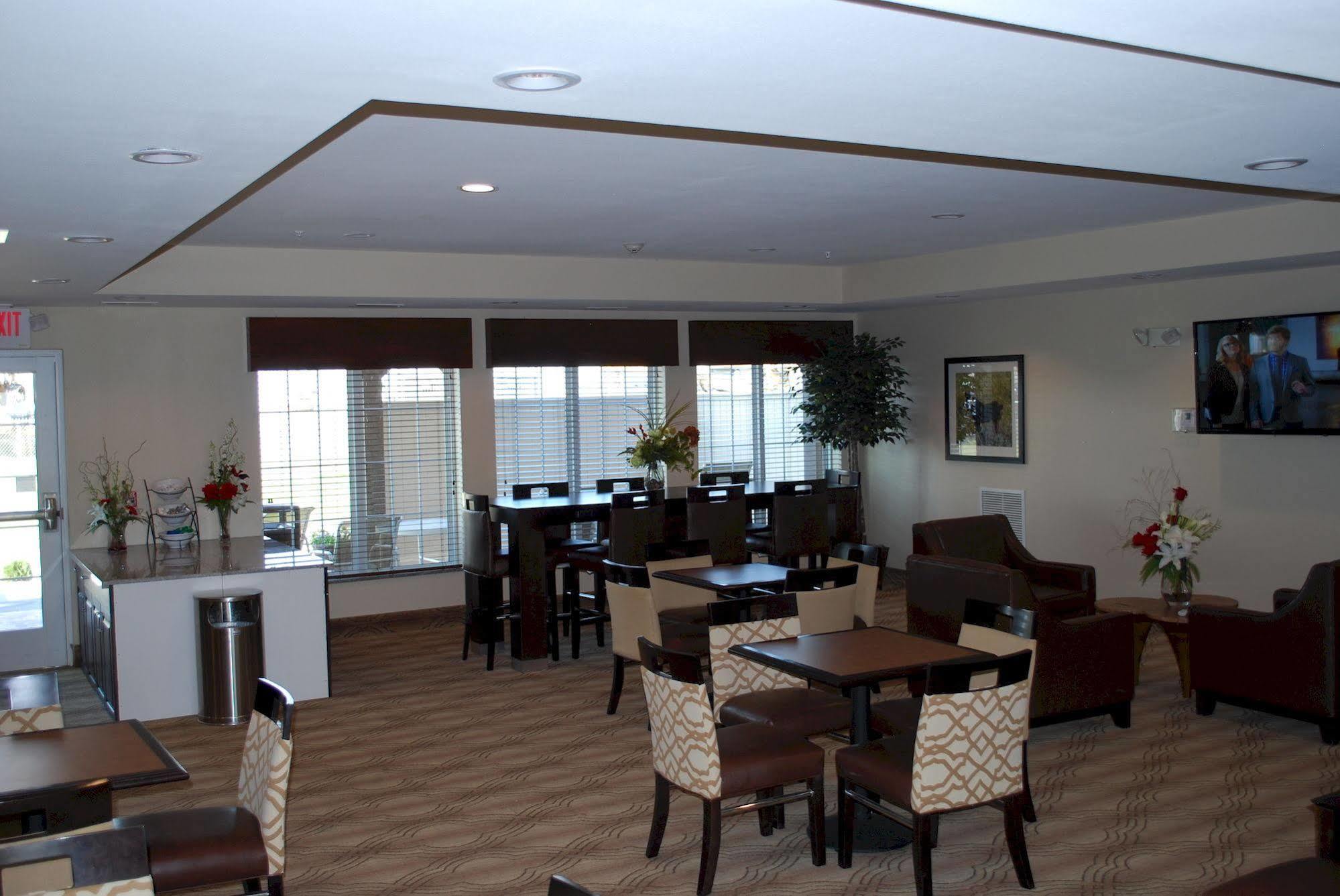 Landmark Suites - Williston Exterior foto